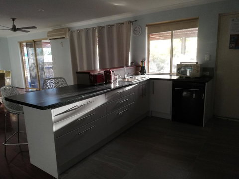 Beach Place @ Leeman - Accommodation Tasmania 5