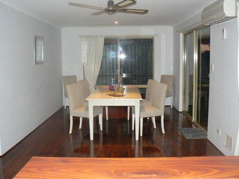 Beach Place @ Leeman - Accommodation Tasmania 6