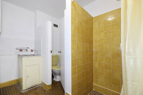 West Beach Lagoon 202 - Quiet & Ground Floor! - Accommodation Tasmania 13