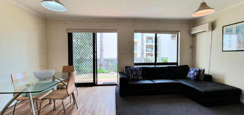West Beach Lagoon 208 â€“ Great Value! - Accommodation Tasmania 4