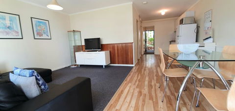 West Beach Lagoon 208 â€“ Great Value! - Accommodation Tasmania 5