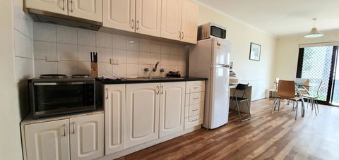 West Beach Lagoon 208 â€“ Great Value! - Accommodation Tasmania 11