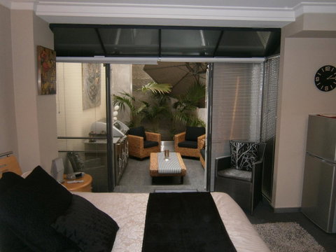 New York On King - Accommodation Tasmania 36