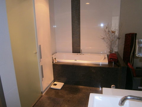New York On King - Accommodation Tasmania 40