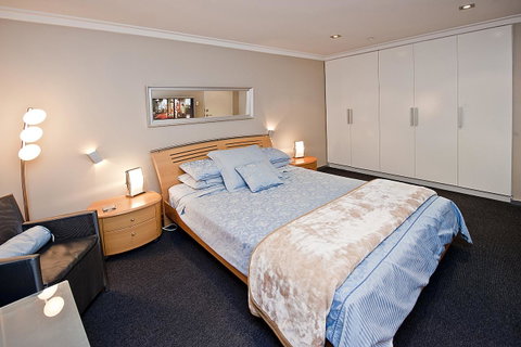 New York On King - Accommodation Tasmania 33