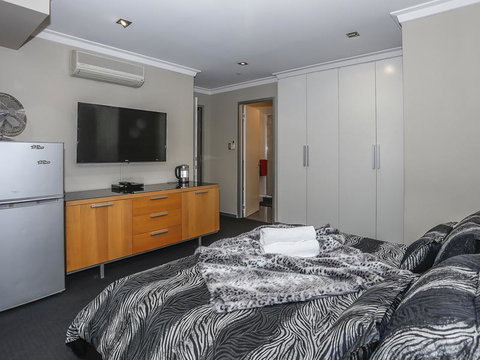 New York On King - Accommodation Tasmania 4