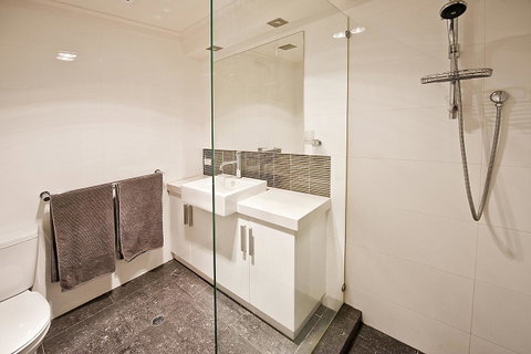 New York On King - Accommodation Tasmania 34