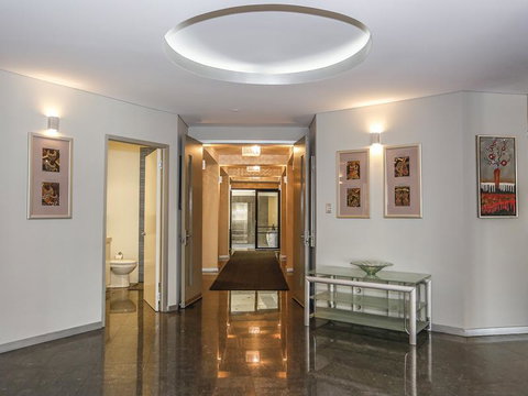 New York On King - Accommodation Tasmania 7