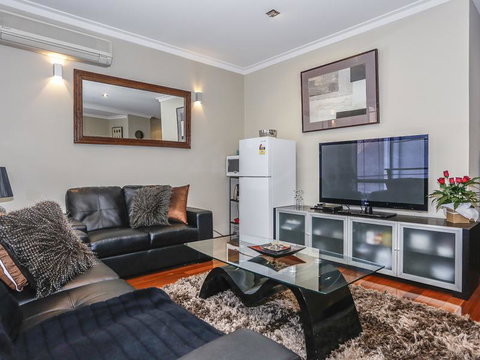 New York On King - Accommodation Tasmania 10