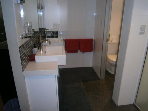 New York On King - Accommodation Tasmania 41