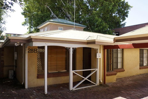 Suffolk House - Accommodation Tasmania 3