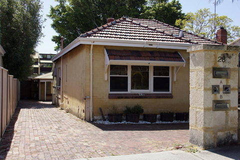 Suffolk House - Accommodation Tasmania 2