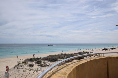 West Beach Lagoon 107 - Great Value - Accommodation Tasmania 17