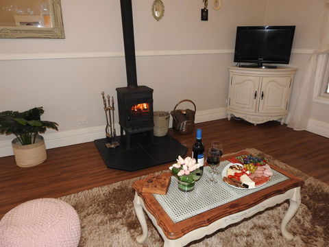 Quiet Escapes Cottages - Accommodation Tasmania 4