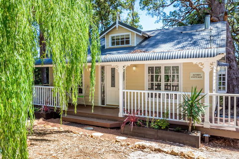Quiet Escapes Cottages - Accommodation Tasmania 12