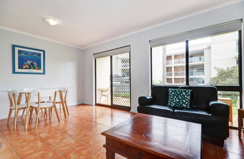 West Beach Lagoon 204 â€“ Ground Floor - Accommodation Tasmania 10