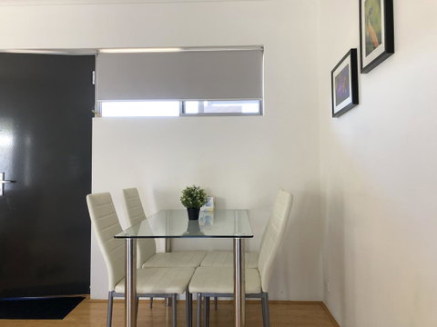 Gerring Court With Free 1 Car Bay Parking - Accommodation Tasmania 15