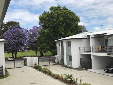 Gerring Court With Free 1 Car Bay Parking - Accommodation Tasmania 19