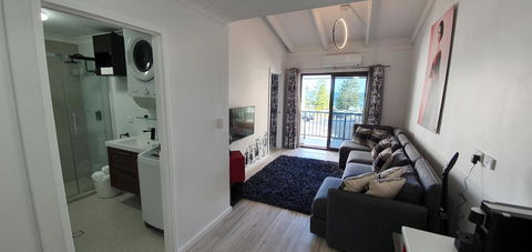 West Beach Lagoon 211 â€“ Great Views - Accommodation Tasmania 6