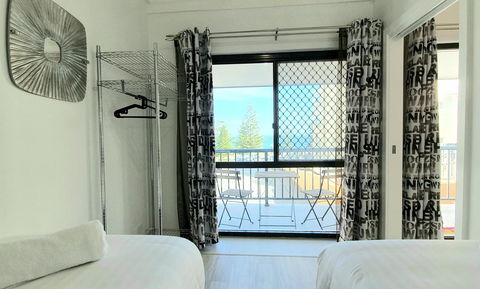West Beach Lagoon 211 â€“ Great Views - Accommodation Tasmania 13