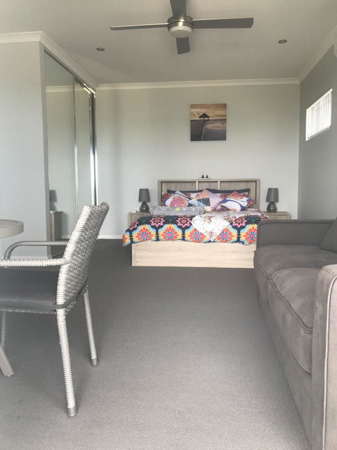 Beach House At SeaScapes.. - Accommodation Tasmania 9