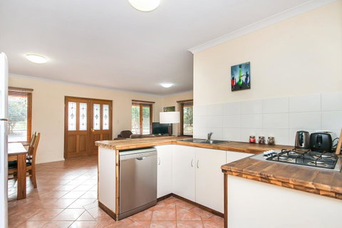 Coranda Lodge - Accommodation Tasmania 16