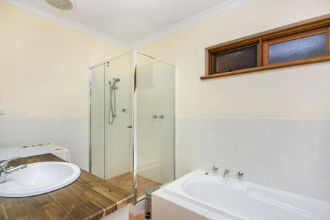 Coranda Lodge - Accommodation Tasmania 13