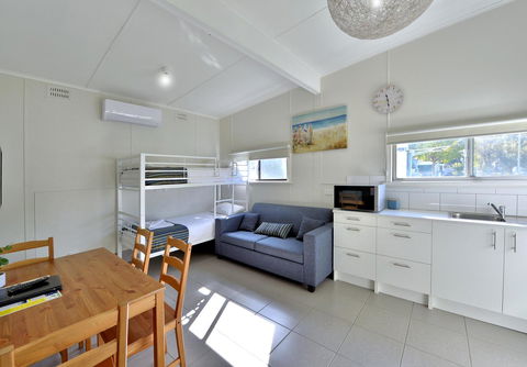 Mandurah Coastal Holiday Park - Accommodation Tasmania 5