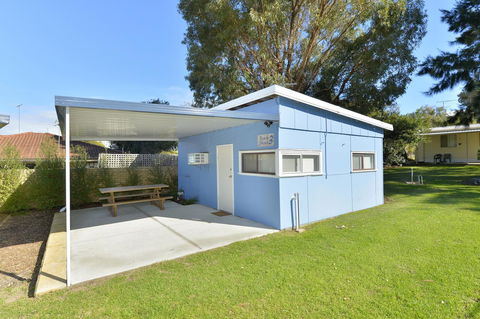 Mandurah Coastal Holiday Park - Accommodation Tasmania 6