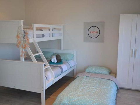Caravel Beach House Mandurah - Accommodation Tasmania 21