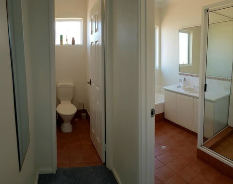 Caravel Beach House Mandurah - Accommodation Tasmania 10
