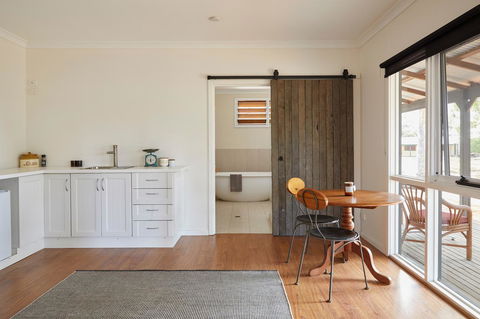 Margaret River Retreat - Accommodation Tasmania 15