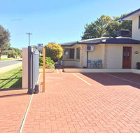 The Royal Dolphin Bed  Breakfast Safety Bay - Accommodation Tasmania