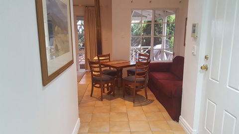 Two Sisters Chalets - Accommodation Tasmania 4