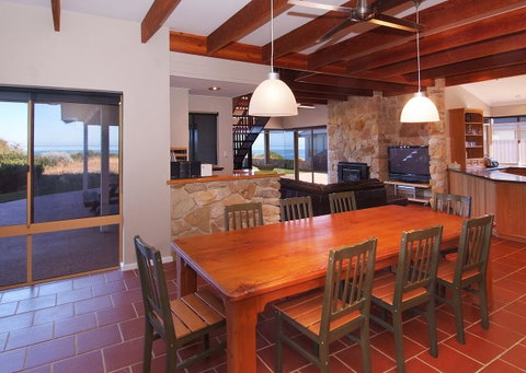 Searenity - Accommodation Tasmania 4