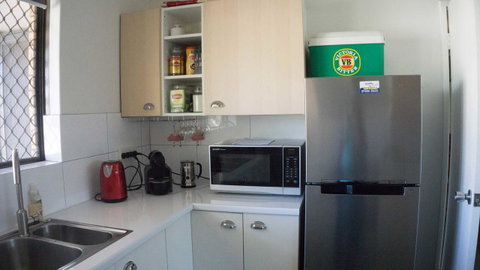 Relax, Bright & Airy Garden Villa - Accommodation Tasmania 31