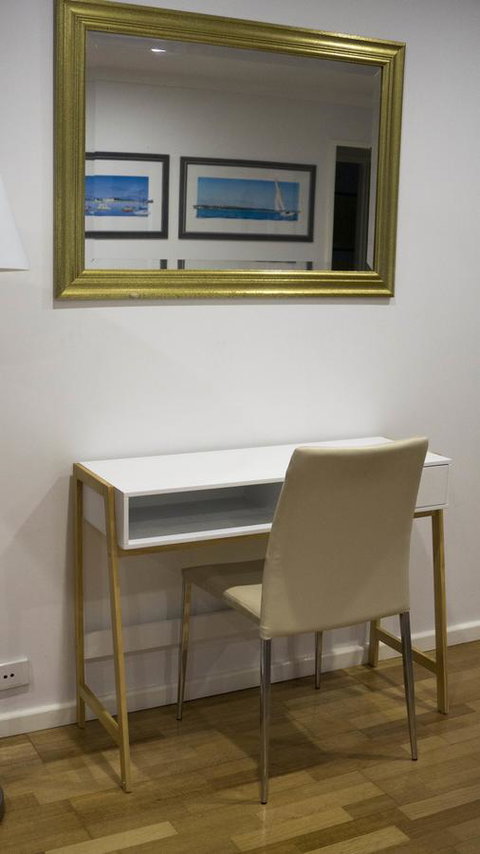Relax, Bright & Airy Garden Villa - Accommodation Tasmania 2