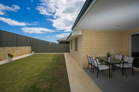 Indian Ocean Retreat - Accommodation Tasmania 24