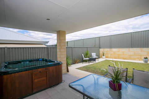 Indian Ocean Retreat - Accommodation Tasmania 11