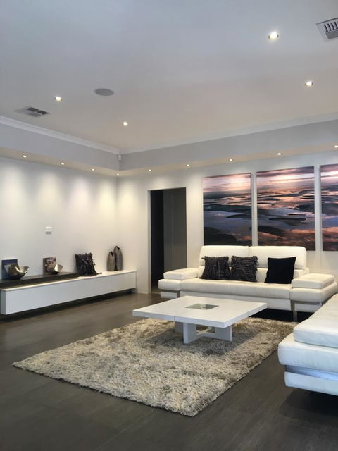 Magnificent Beach Retreat - Accommodation Tasmania 31