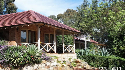 Eleebana Guest House - Accommodation Tasmania 17
