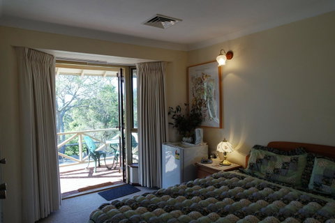 Eleebana Guest House - Accommodation Tasmania 40