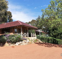 Eleebana Guest House - Accommodation Tasmania