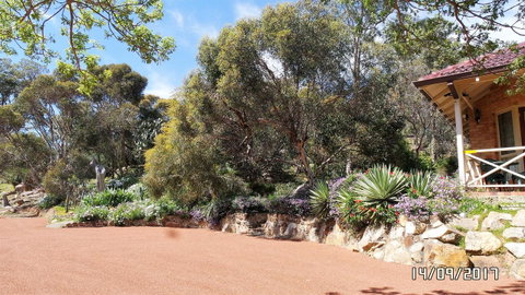Eleebana Guest House - Accommodation Tasmania 10