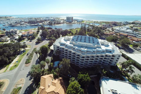 Atrium Hotel Mandurah - Accommodation Tasmania 13