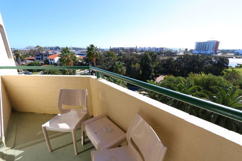 Atrium Hotel Mandurah - Accommodation Tasmania 19