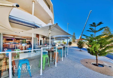 Scarborough Beach, Perth - Sun & Surf Villa - Accommodation Tasmania 9