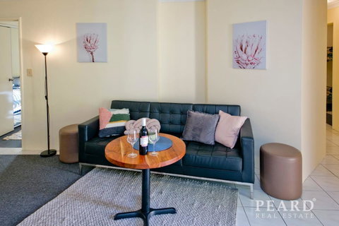 Scarborough Beach, Perth - Sun & Surf Villa - Accommodation Tasmania 14