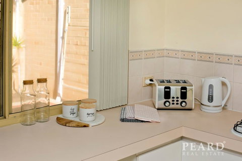 Scarborough Beach, Perth - Sun & Surf Villa - Accommodation Tasmania 3