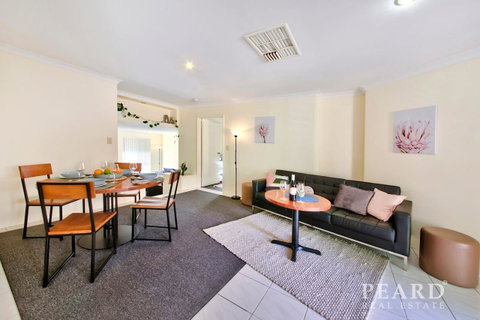 Scarborough Beach, Perth - Sun & Surf Villa - Accommodation Tasmania 35